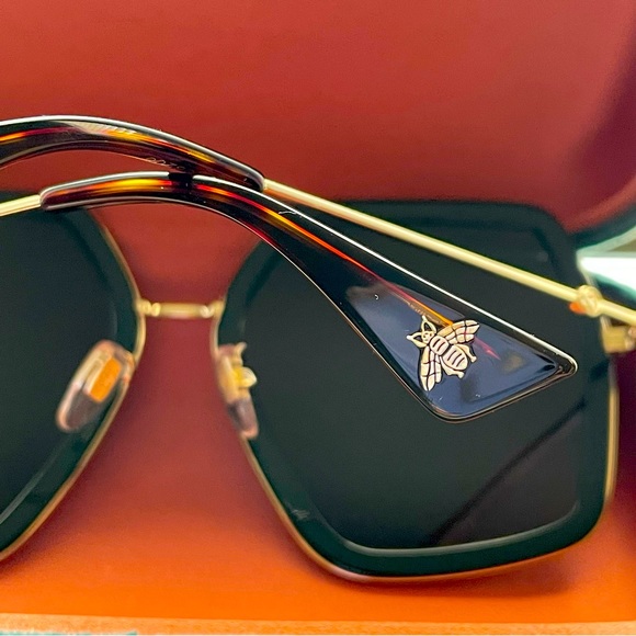 NWT Gucci Sunglasses - Picture 6 of 16